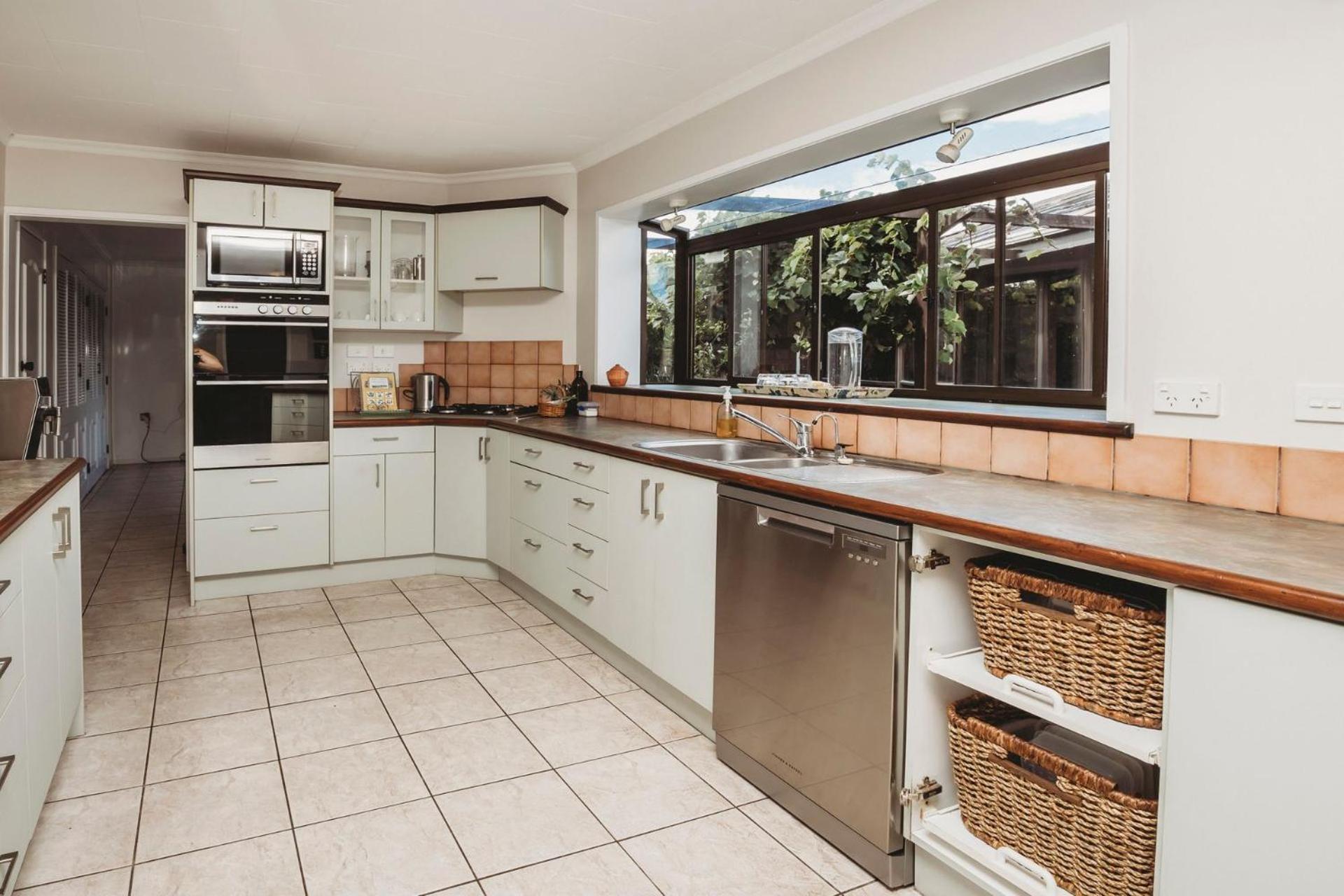 Family Fun Swimming Pool Spa Pool New Plymouth Extérieur photo